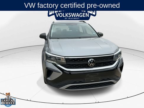 Used 2023 Volkswagen Taos S FWD image 2