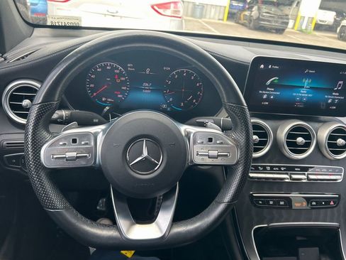 Used 2022 Mercedes-Benz GLC 300 4MATIC Coupe image 10