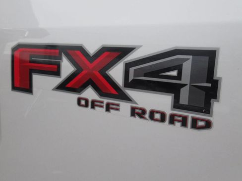 Used 2017 Ford F350 Platinum w/ Platinum Ultimate Package image 14