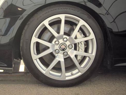 Used 2009 Cadillac CTS V RWD image 7