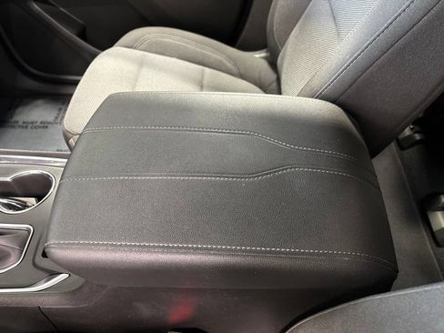 Used 2023 Chevrolet Traverse LT AWD/4WD image 26