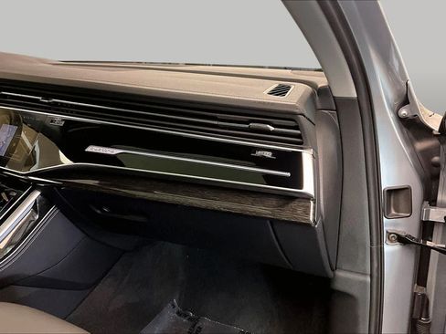 Certified 2026 Audi Q7 2.0T Premium Plus AWD/4WD image 19
