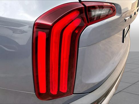 Used 2020 Kia Telluride EX w/ EX Premium Package FWD image 28