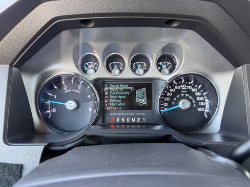 Used 2016 Ford F350 Platinum w/ Platinum Package AWD/4WD image 18