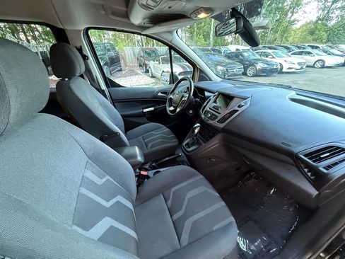 Used 2018 Ford Transit Connect XLT image 30