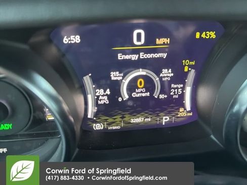 Used 2022 Jeep Wrangler Unlimited Sahara w/ Cold Weather Group image 18