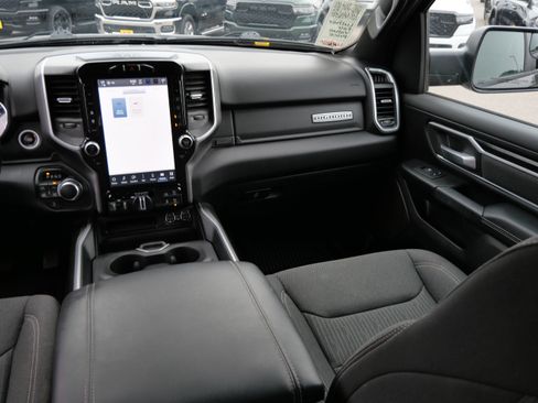Certified 2023 RAM 1500 Big Horn AWD/4WD image 11