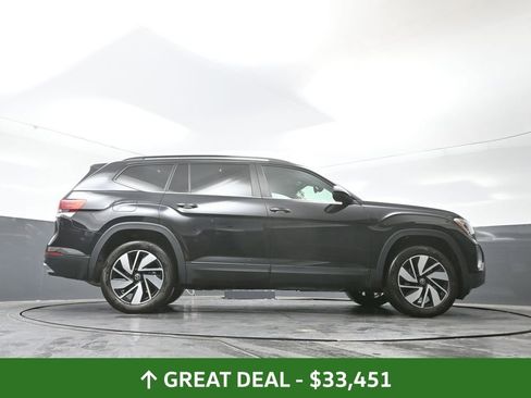 Used 2025 Volkswagen Atlas SE image 53