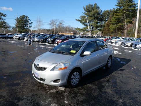 Used 2011 Toyota Yaris Sedan image 1