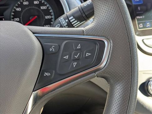 Used 2023 Chevrolet Malibu LS image 13