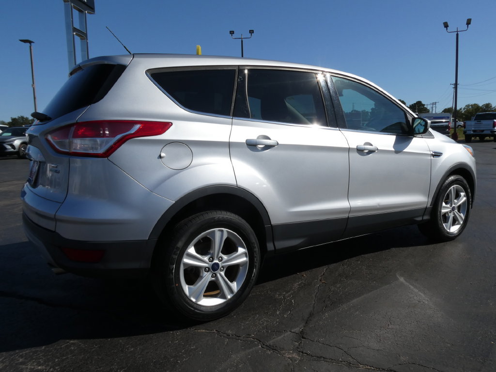 Used 2016 Ford Escape SE AWD/4WD image 5