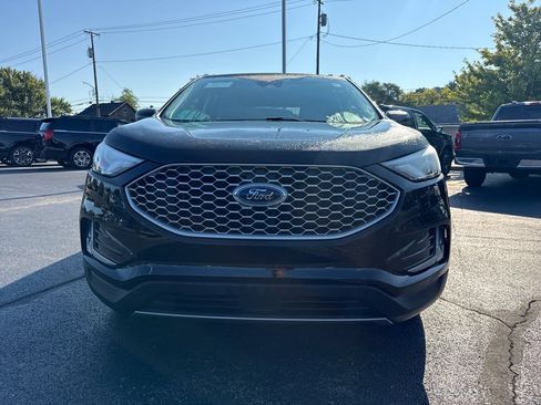 Used 2023 Ford Edge SEL w/ Convenience Package AWD/4WD image 3