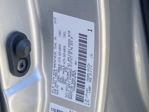 Certified 2026 Toyota Sequoia Platinum image 34