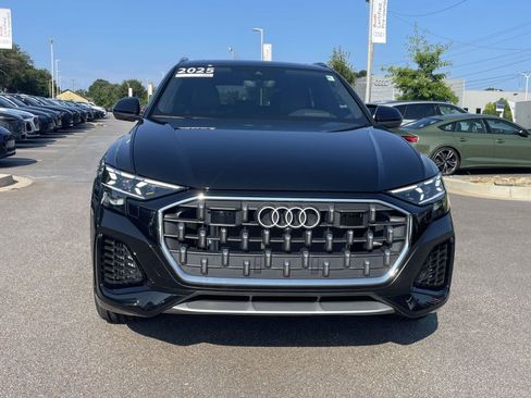 Certified 2025 Audi Q8 Prestige AWD/4WD image 2