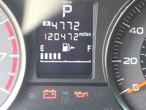 Used 2016 Subaru Forester 2.5i Limited w/ Popular Package #2 AWD/4WD image 2