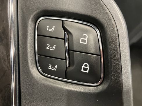 Certified 2023 Ford F350 Lariat w/ Lariat Ultimate Package image 19