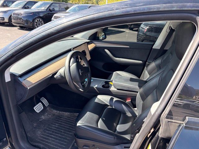 Used 2023 Tesla Model Y Performance AWD/4WD image 10