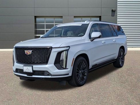 Certified 2026 Cadillac Escalade ESV Platinum Sport w/ LPO, Floor Liner Package AWD/4WD image 1