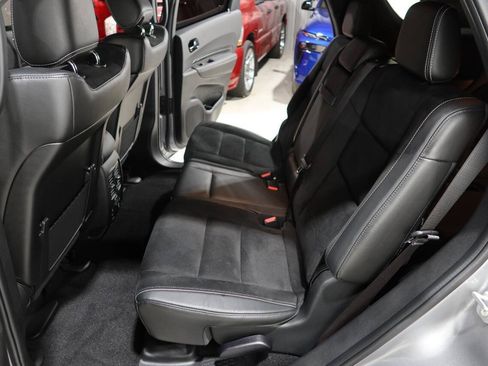 Used 2021 Dodge Durango SRT w/ Technology Group AWD/4WD image 17