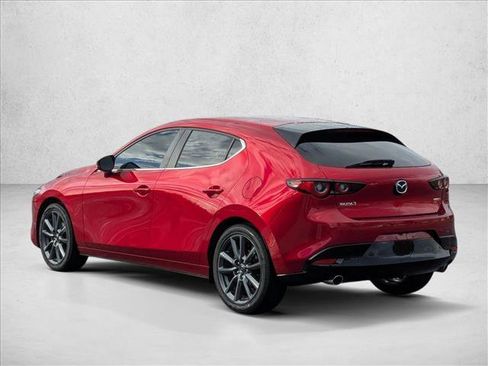 Used 2022 MAZDA MAZDA3 s image 8