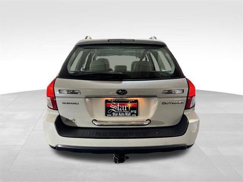 Used 2009 Subaru Outback 2.5i Special Edition AWD/4WD image 6