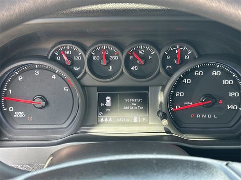 Used 2024 Chevrolet Silverado 2500 Custom w/ Custom Value Package image 28