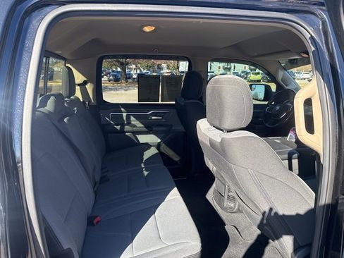 Used 2019 RAM 1500 Big Horn image 12