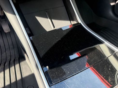 Used 2020 Tesla Model 3 Long Range image 31