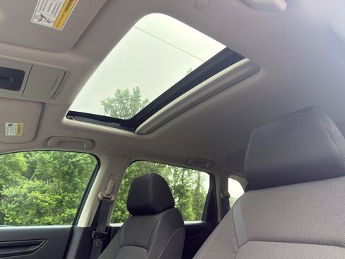 Used 2024 Honda CR-V EX image 10