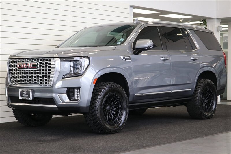 Used 2022 GMC Yukon Denali AWD/4WD image 1