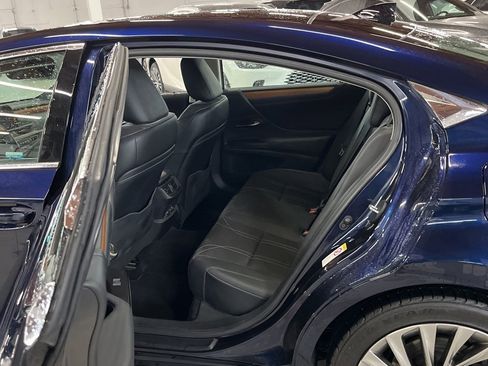 Used 2019 Lexus ES 350 Luxury w/ Accessory Package 2 image 16