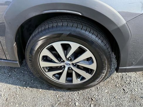 Used 2023 Subaru Outback Premium image 7