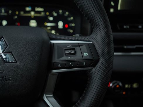 New 2026 Mitsubishi Outlander SEL AWD/4WD image 22