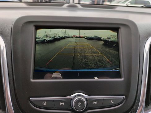 Used 2019 Chevrolet Equinox LT image 20