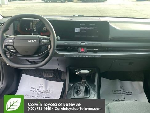Used 2025 Kia K4 LXS image 18