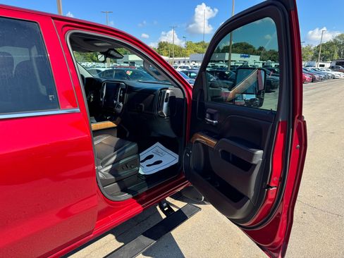 Used 2018 Chevrolet Silverado 1500 LTZ w/ Sport Package image 9