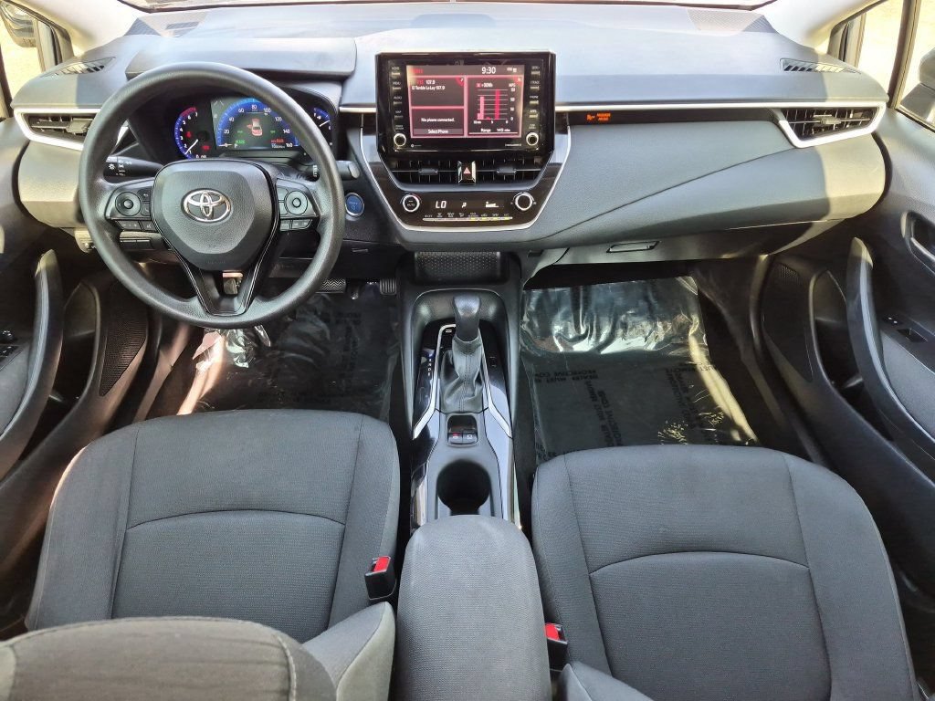 Used 2022 Toyota Corolla LE FWD image 4
