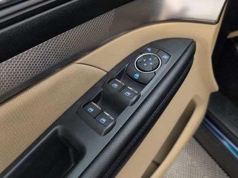 Used 2016 Ford Explorer FWD image 36