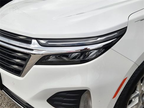 Used 2024 Chevrolet Equinox LT w/ LPO, Floor Liner Package image 7