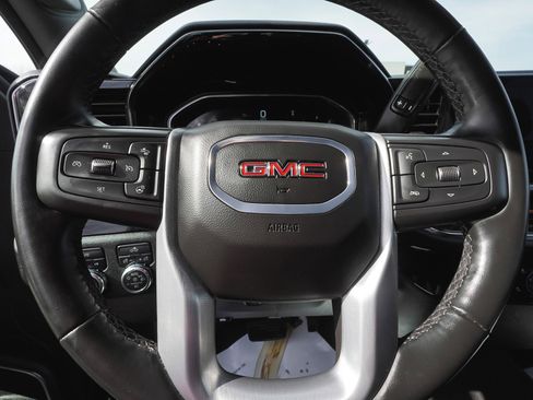 Used 2024 GMC Sierra 1500 Elevation image 19