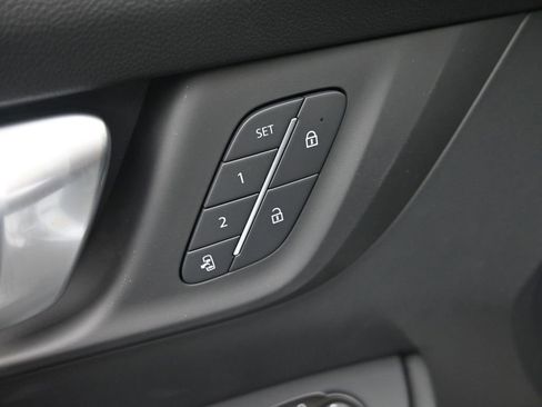 New 2026 Buick Enclave Preferred w/ Power Package AWD/4WD image 22