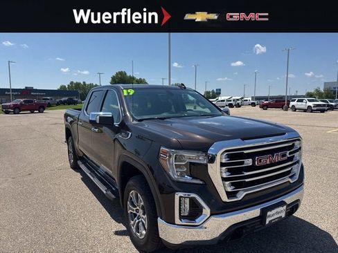 Used 2019 GMC Sierra 1500 SLT image 1