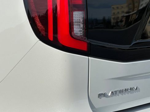 New 2025 Ford Expedition Platinum w/ Platinum Ultimate Package image 33