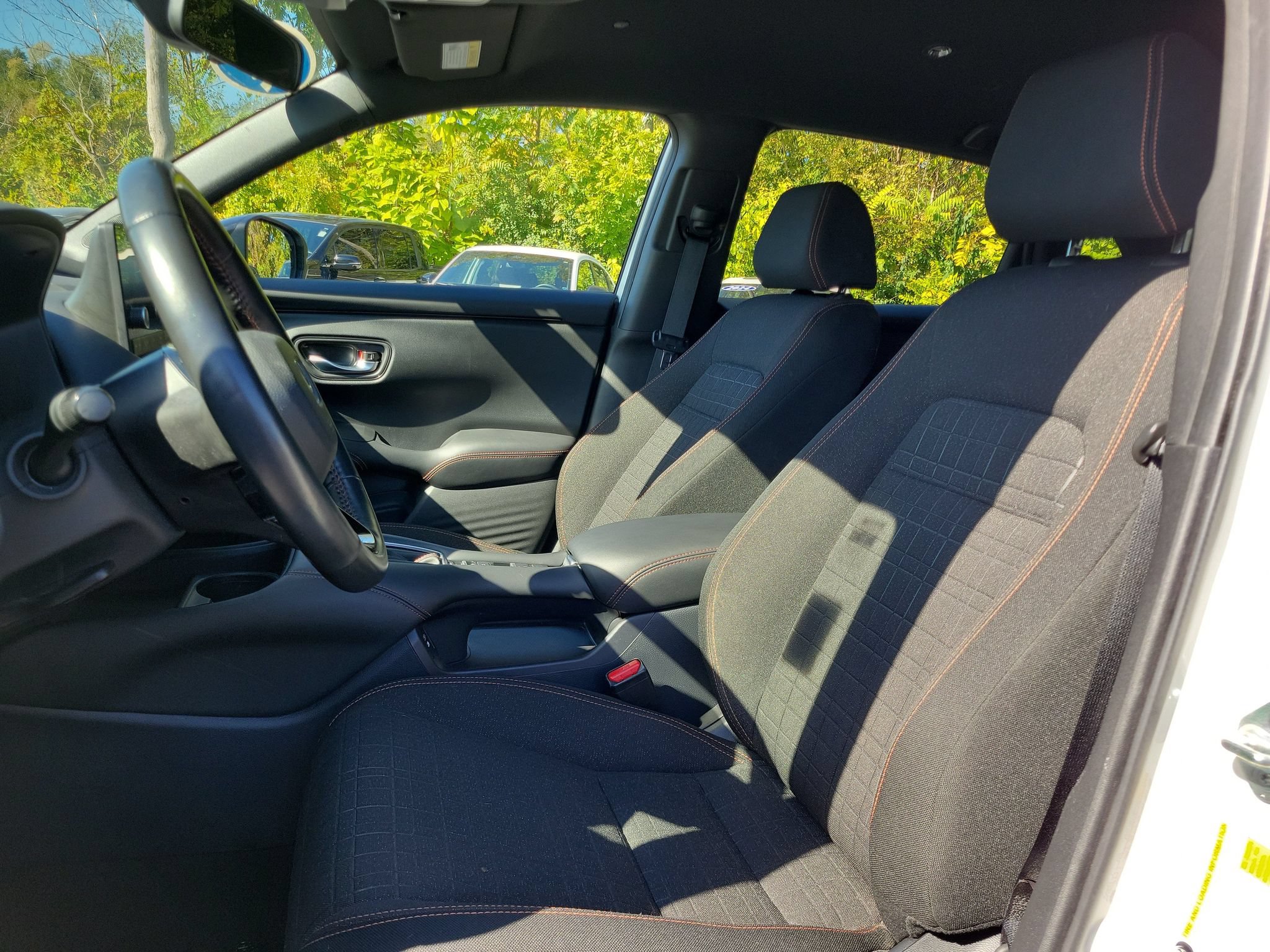 Used 2024 Honda HR-V Sport image 5