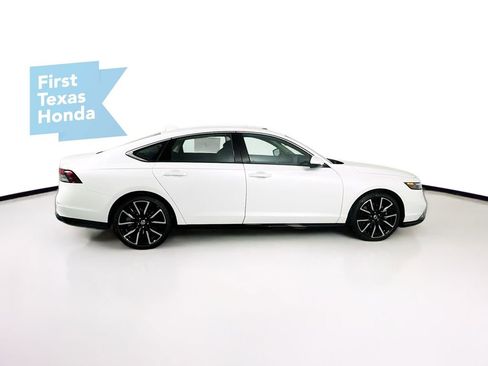 Certified 2025 Honda Accord Touring image 8