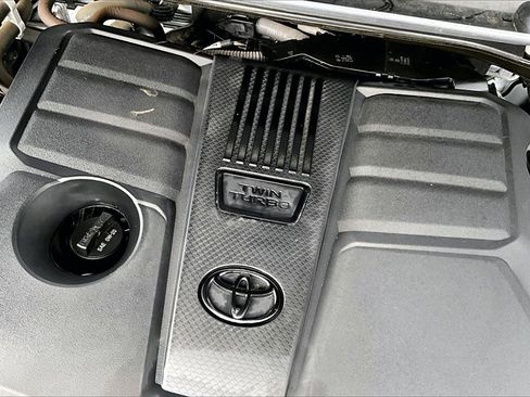 Used 2022 Toyota Tundra SR5 image 32