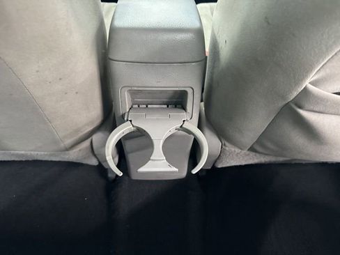 Used 2013 Toyota Corolla LE image 27