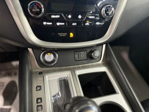 Used 2018 Nissan Murano SL w/ Moonroof Package image 22