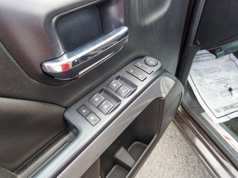 Used 2018 Chevrolet Silverado 1500 LT w/ All Star Edition image 14