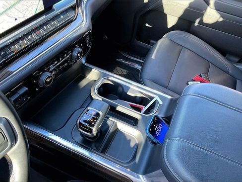 Used 2024 Chevrolet Silverado 1500 LT Trail Boss w/ LT Trail Boss Premium Package image 14